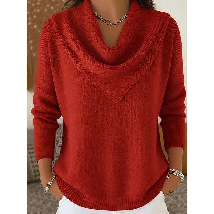 Dam Cowl-Neck Stickad Tröja in röd, Elegant Draperingsdetalj