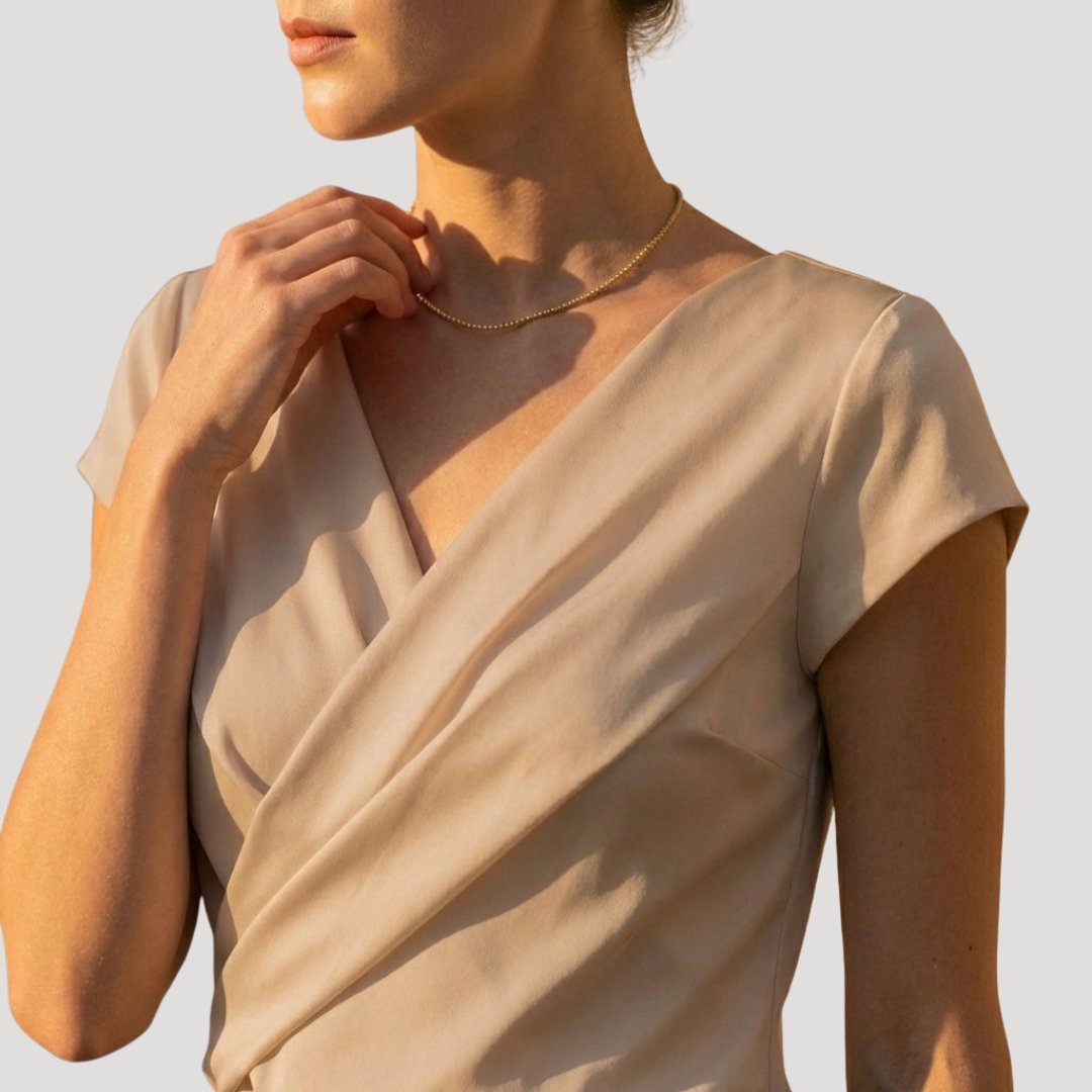 Dam Draperad Wickelblus med V-ringning - Elegant