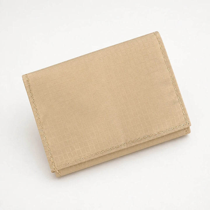Dam Gömd Bältesväska in khaki, Minimalistisk Resväska