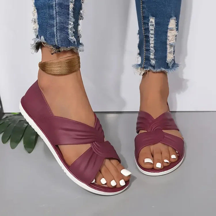 Dam Kuddat Korsband Sandal in lila, Elegant Komfort