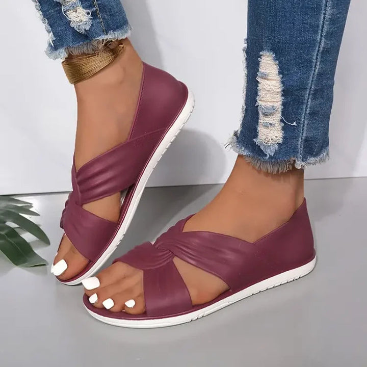 Dam Kuddat Korsband Sandal - Elegant Komfort