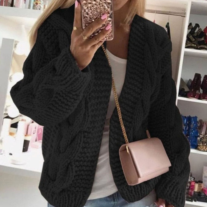 Dam Oversized Chunky Cable Cardigan in svart, Öppen front