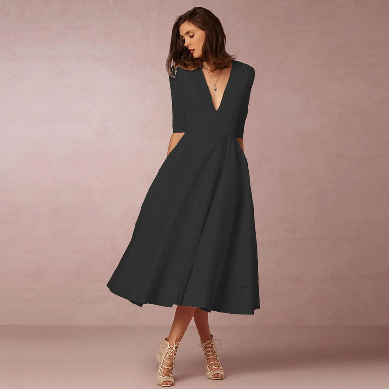 Dam Klänning | Elegant Prinsessstil | Ärmlös & Tidlös Siluett | Polyester