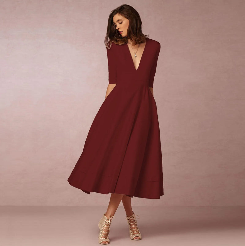 Dam Klänning | Elegant Prinsessstil | Ärmlös & Tidlös Siluett | Polyester