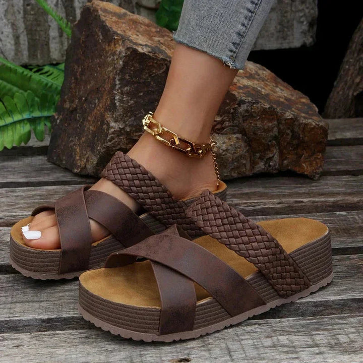 Dam Sandal | Flätad Rem | Kilklack | Sommar