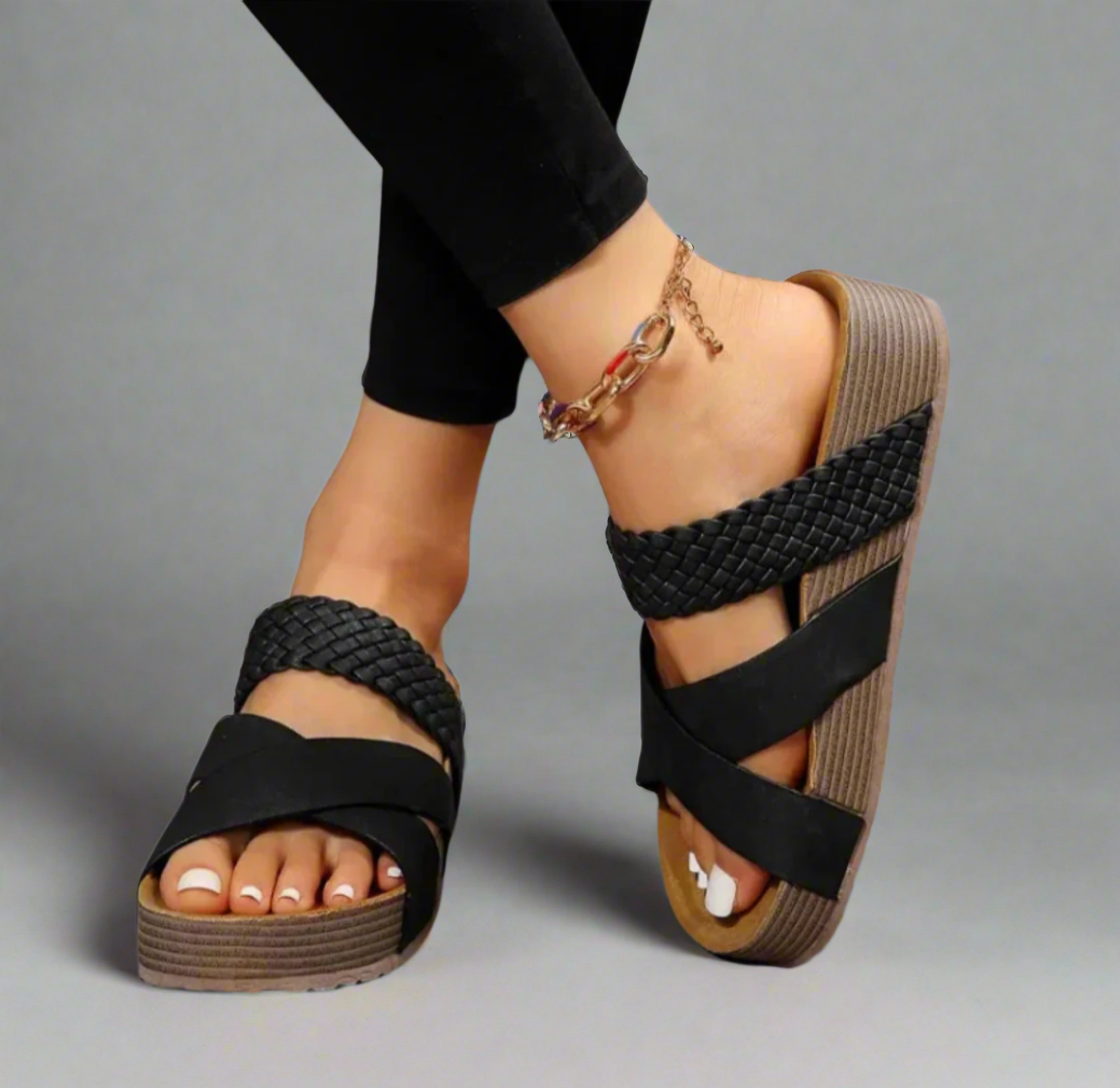 Dam Sandal | Flätad Rem | Kilklack | Sommar