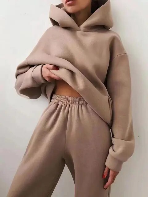 Oversized tvådelad träningsoverall med huva för ultimat komfort och stil | Senna