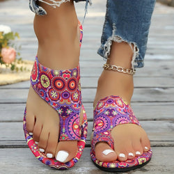 Flipflops för damer | Blommigt tryck & fjärilsdetaljer | Halksäker sula | Färgglad textil