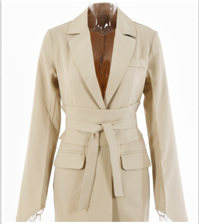 Dam Blazer | Bälte i Midjan &amp; Elegant Silhuett | Stilren Look för Alla Tillfällen