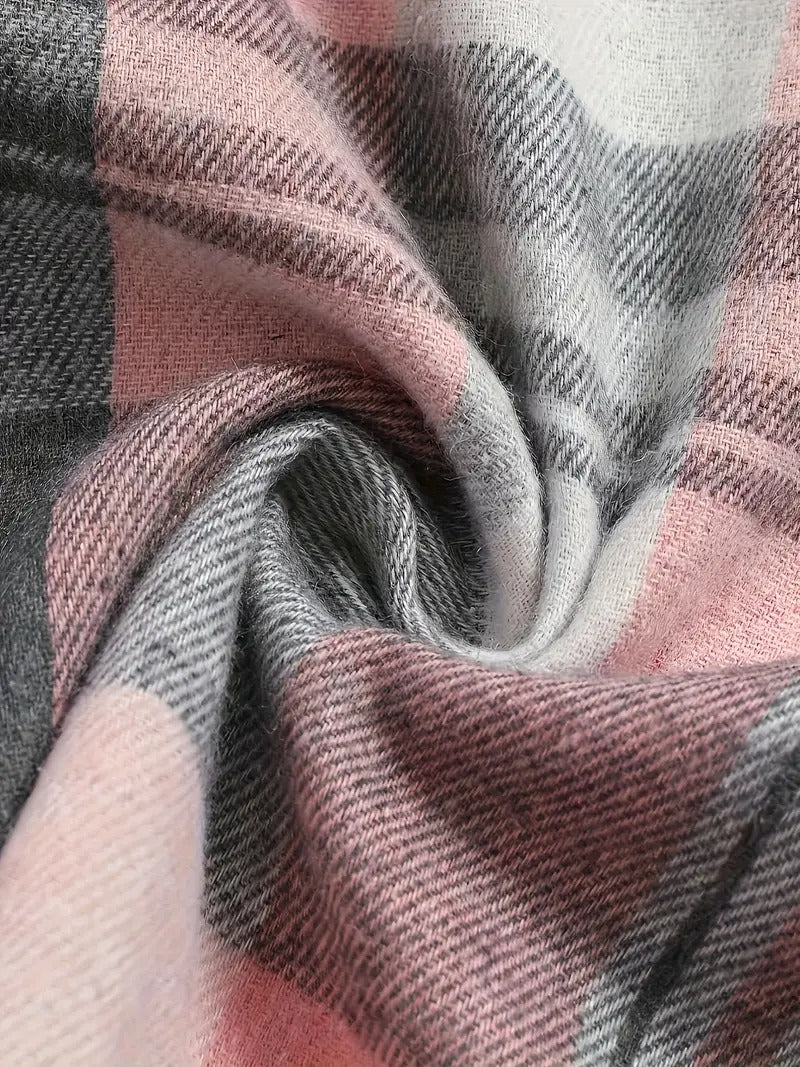 Damblusa | Rutig & Enkel Design | Långärmad Skjorta med Knäppning för en Avslappnad Stil
