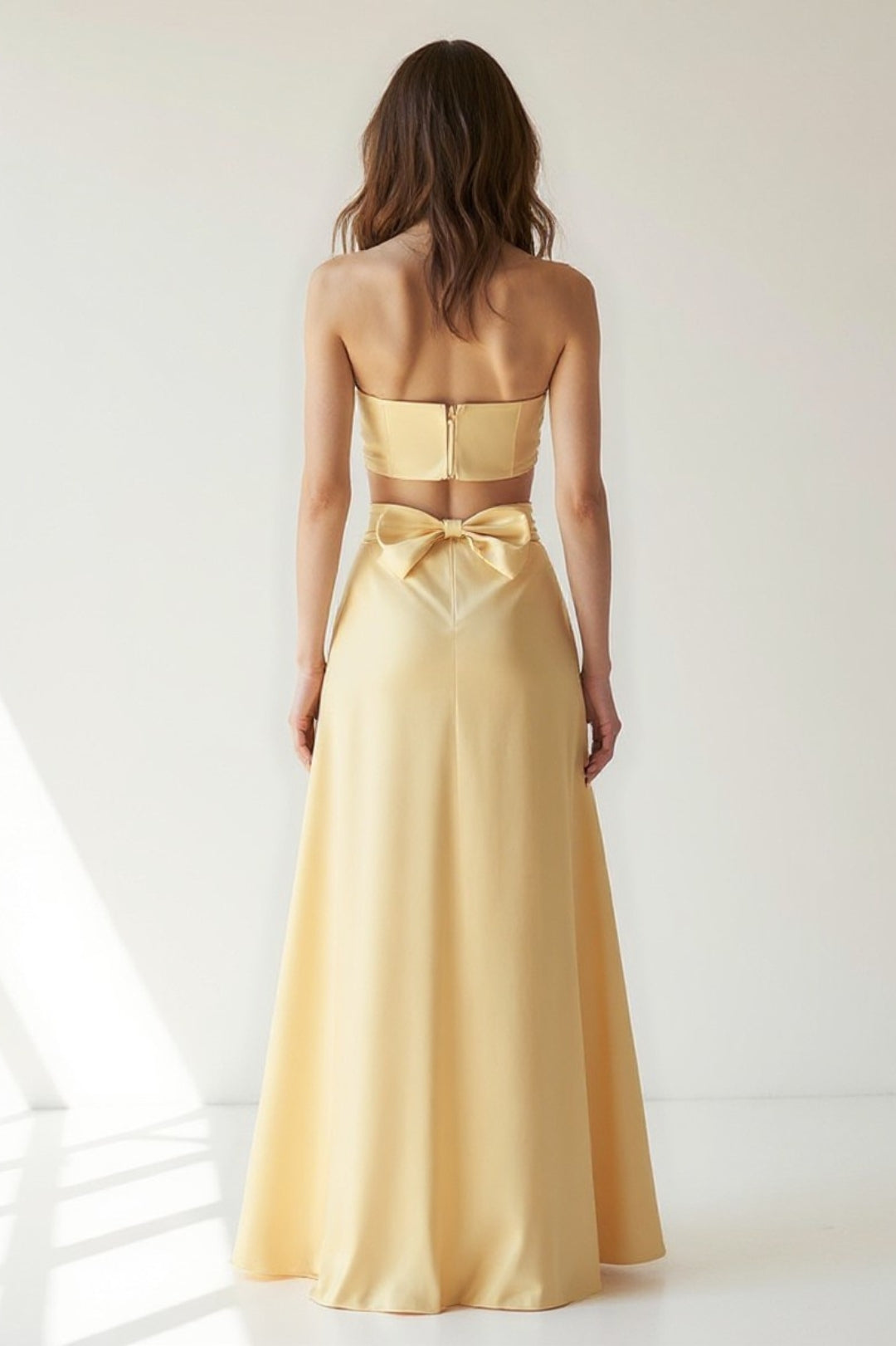 Damset | Elegant | Axelbandslös Design | Sommar