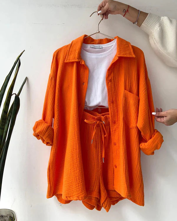 Sommarkostym för kvinnor | Tvådelad | Luftiga veck | Chic & tidlös stil