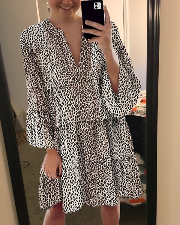 Kvinnor Klänning | Långärmad | Knälång & Leopardmönstrad | Elegant Vardagsstil