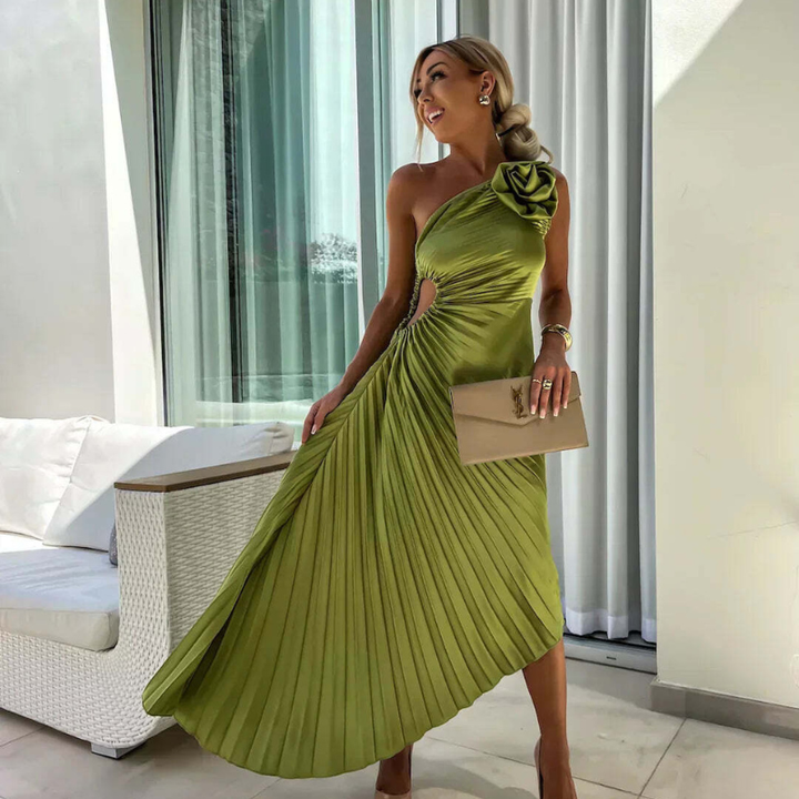 Klänning Midi | Elegant One-Shoulder Klänning | Plisserad Design | Markerad Midja