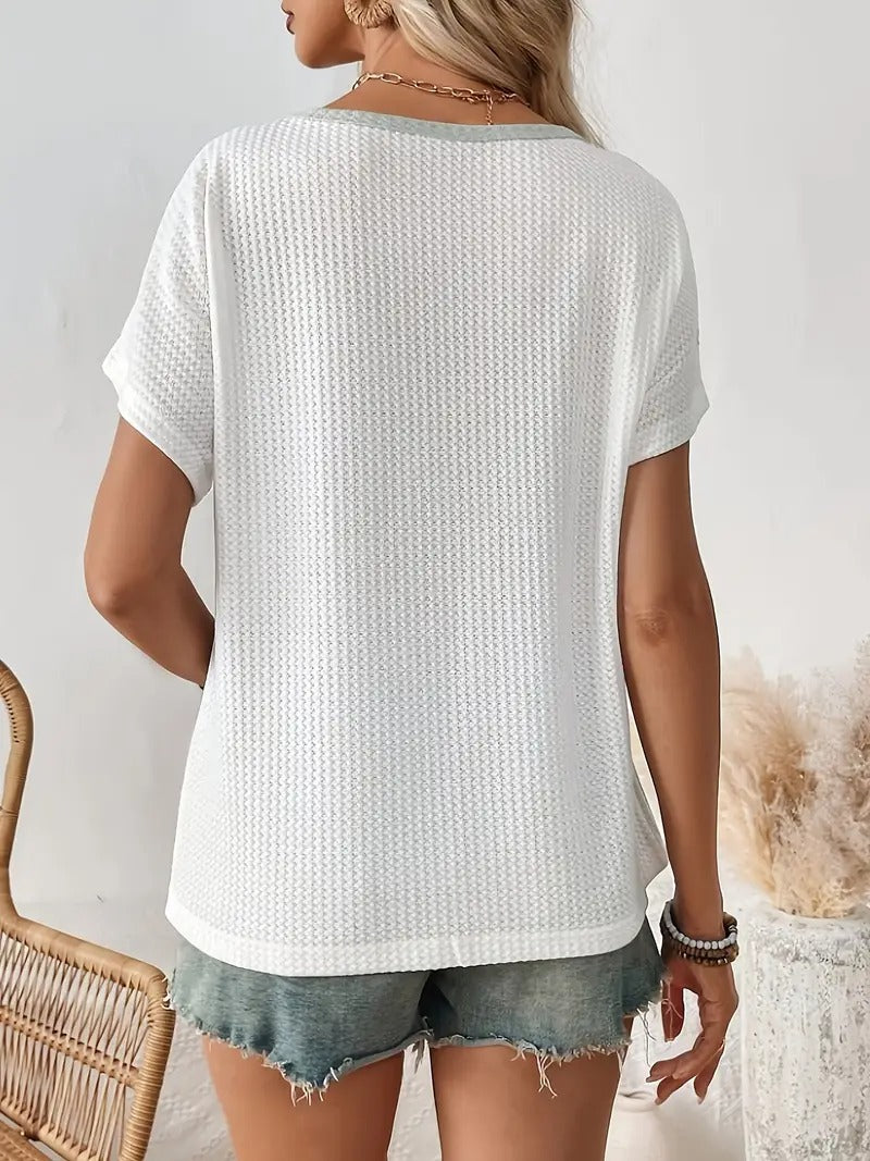 Dams T-shirt | Färgblock & Droppad Axelsöm | Somrig Cropmodell