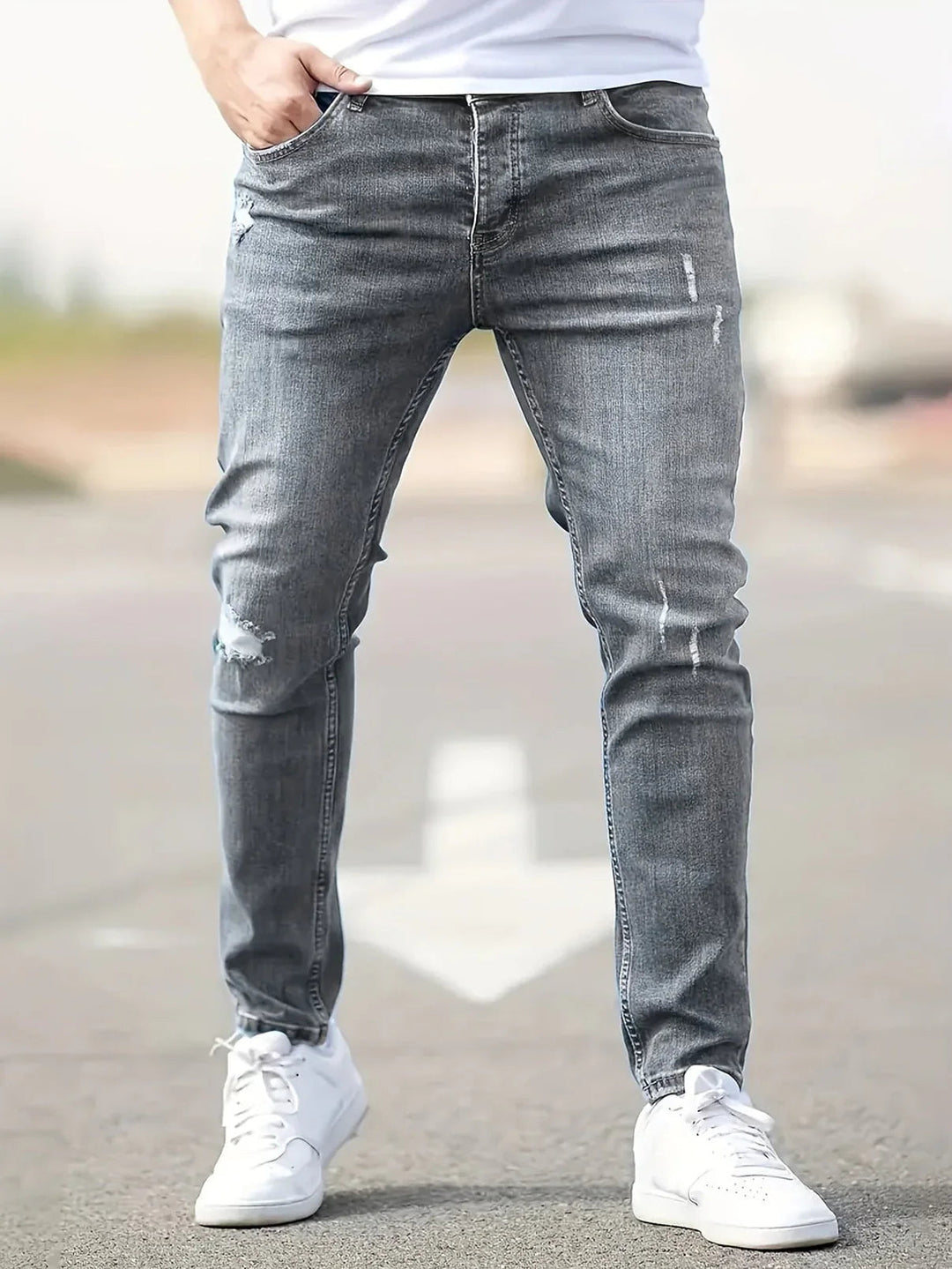 Herr Jeans | Smal Passform | Avsmalnande Ben | Sommar