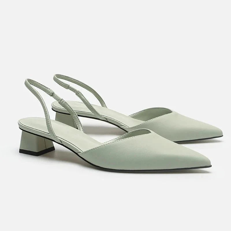 Kvinnor Sandaler | Spetsig Tå & Låg Klack | Bekväm Design | Elegant Sommarstil