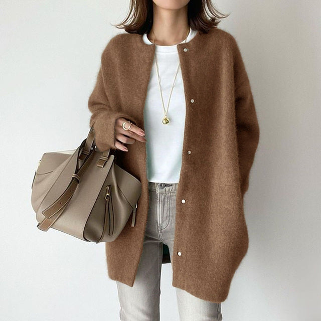 Stickad Cardigan Dam | Ultramjuk & Elegant | Löst sittande & Neutral
