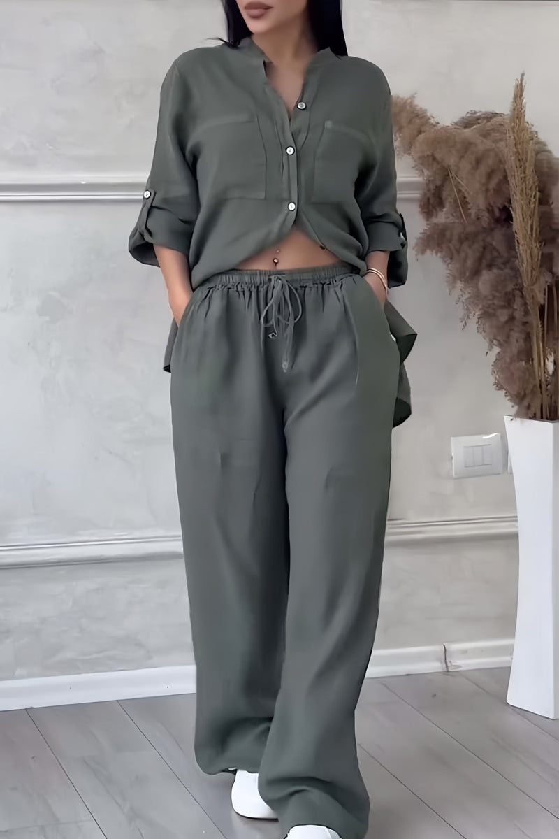 Tvådelad damkostym | Avslappnad skjorta med bröstficka & byxor med vida ben | Mjuk och följsam polyester