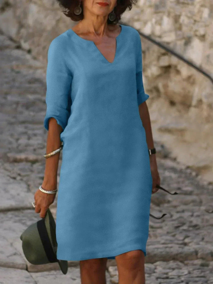 Dam Klänning | V-ringad | Lätt Oversize | Sommar