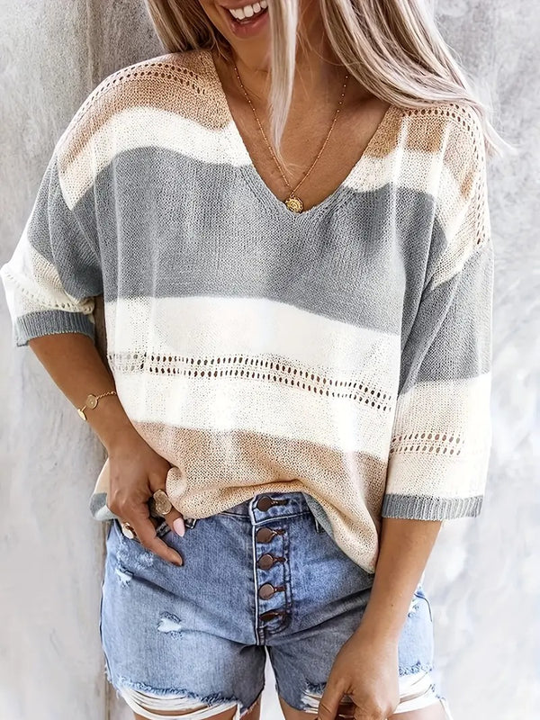 Dam Tröja | V-ringning & Off-Shoulder | Randig Stickad med Håldetaljer | Ljusgrå & Rosa