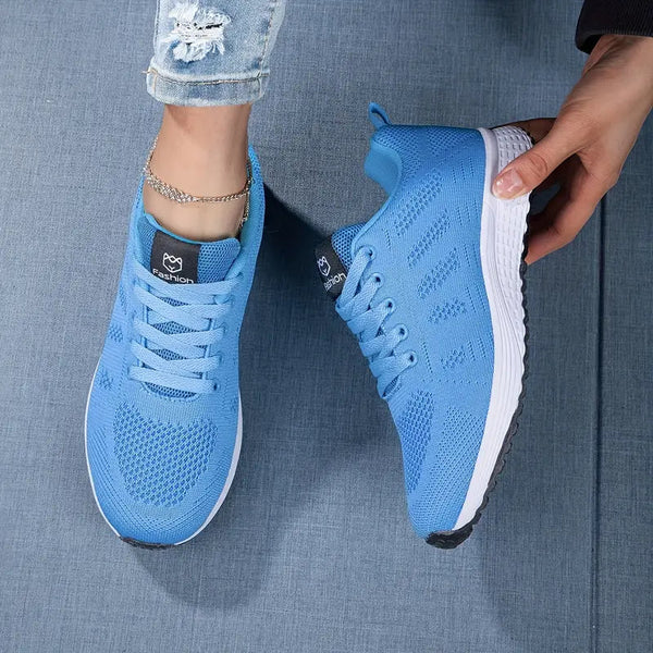 Dam Sneakers | Lätt & Andas | Kamouflagemönster | Stickad Meshdesign