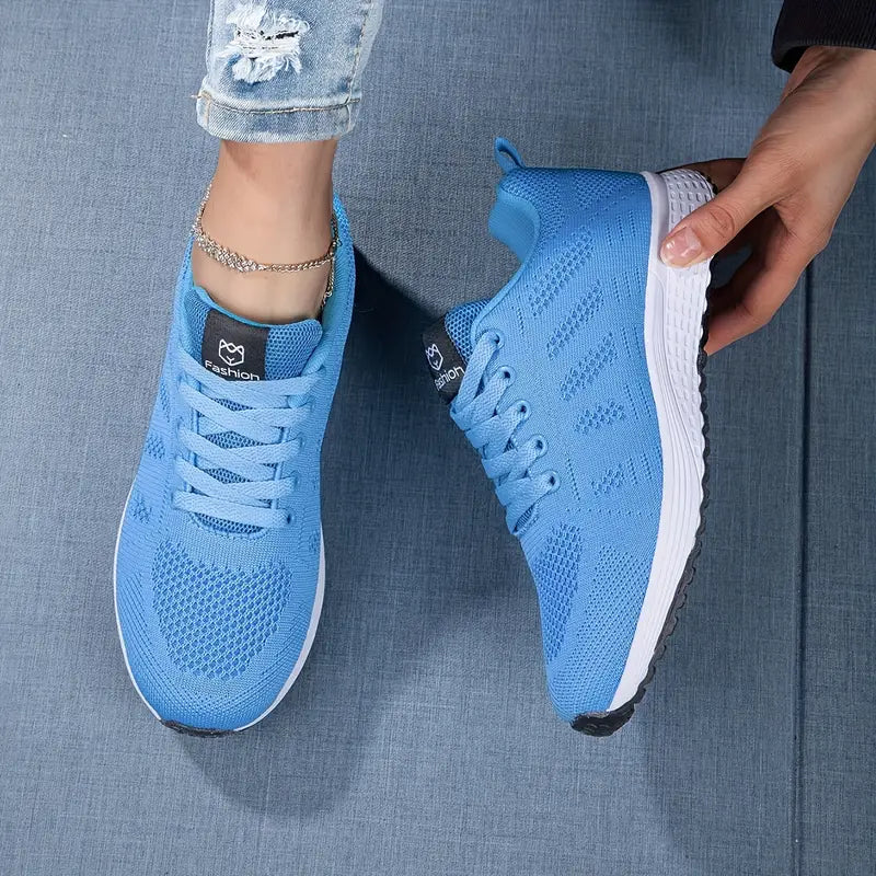 Dam Sneakers | Lätt & Andas | Kamouflagemönster | Stickad Meshdesign