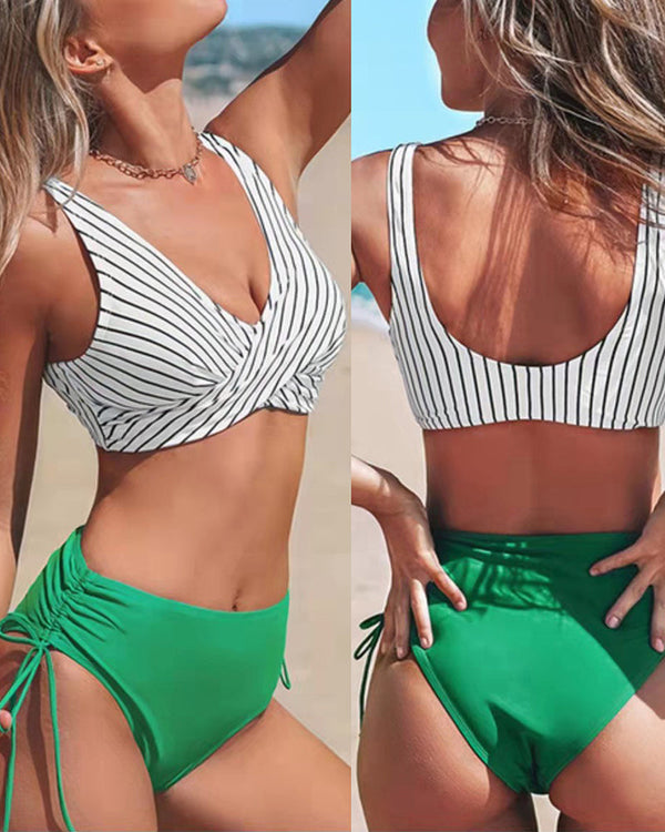Kvinnor Bikini Set | Vintage Tryck | Korsad Rygg & Push-Up | Tvådelad Baddräkt