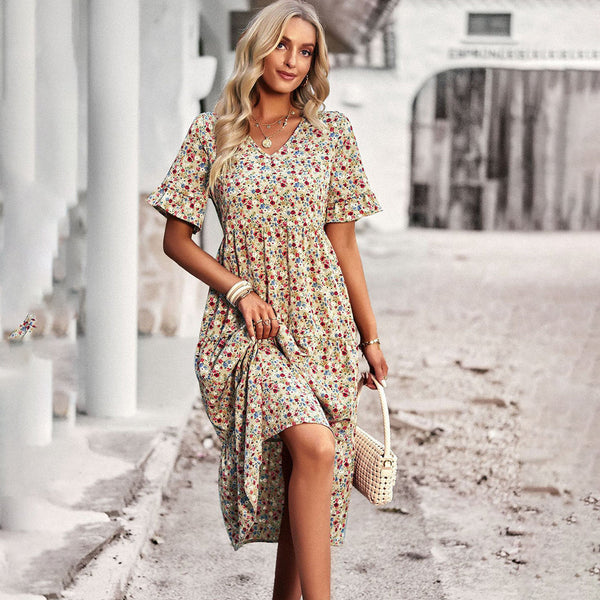 Dam Boho Maxiklänning | Blommigt Mönster & Volanger | V-ringning