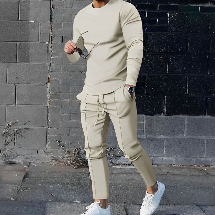 Herr Crew-Neck Sweatshirt och Joggerset in beige, Klassisk Loungewear